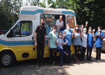 Rossi's Group Photo - Gold Standard Nursing Home Northamptonshire