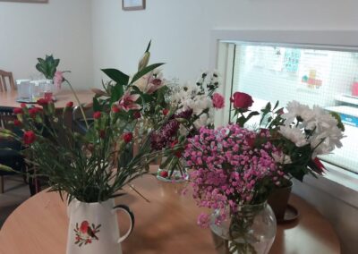 The Old Vicarage Residents Celebrate International Flower Day